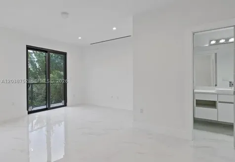 3374 Perry Frow Drive Miami FL 33133
