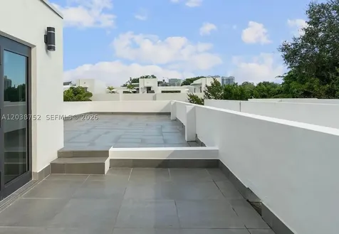 3374 Perry Frow Drive Miami FL 33133