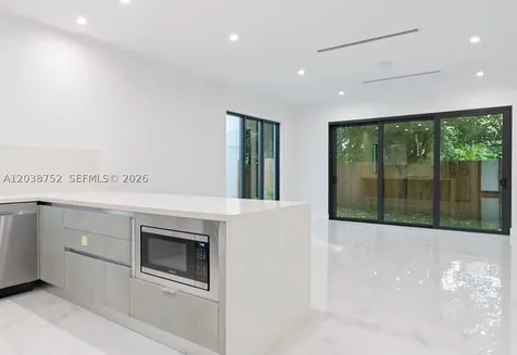 3374 Perry Frow Drive Miami FL 33133