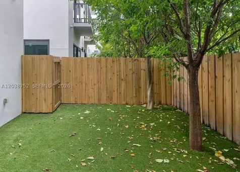 3374 Perry Frow Drive Miami FL 33133