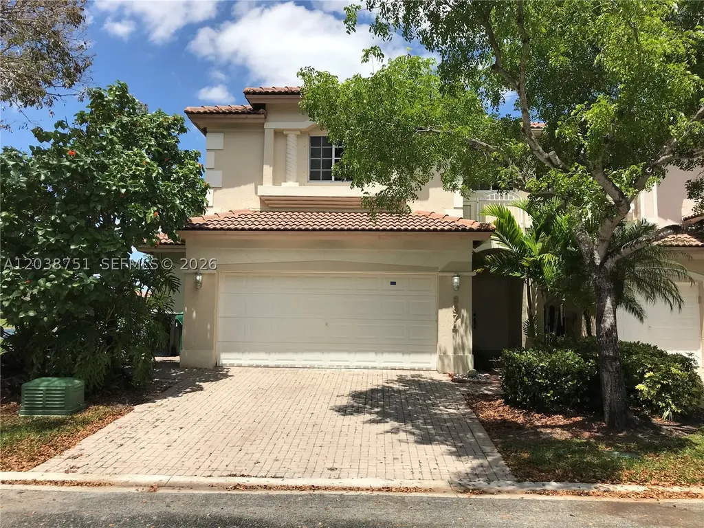6674 NW 107th Place Doral FL 33178
