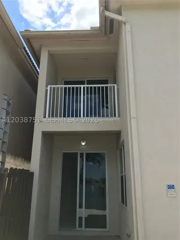 6674 NW 107th Place Doral FL 33178