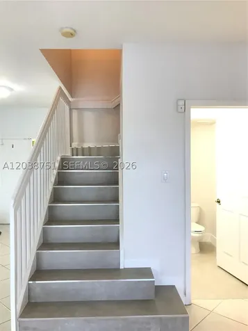 6674 NW 107th Place Doral FL 33178