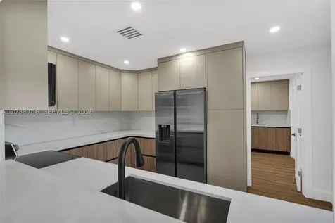 8201 SW 42nd Street Miami FL 33155