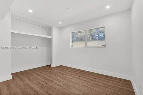 8201 SW 42nd Street Miami FL 33155