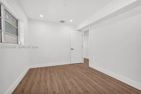 8201 SW 42nd Street Miami FL 33155