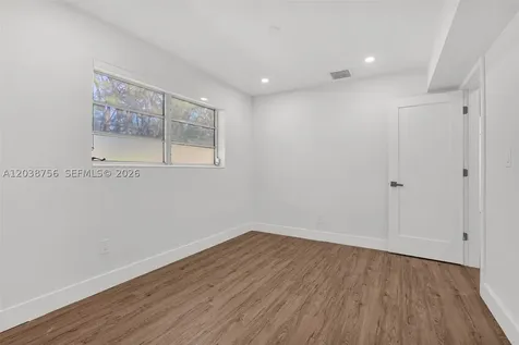 8201 SW 42nd Street Miami FL 33155