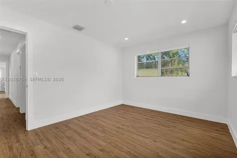 8201 SW 42nd Street Miami FL 33155