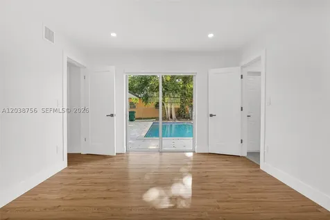 8201 SW 42nd Street Miami FL 33155