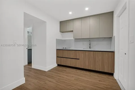 8201 SW 42nd Street Miami FL 33155