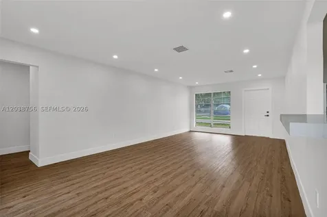 8201 SW 42nd Street Miami FL 33155