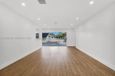8201 SW 42nd Street Miami FL 33155
