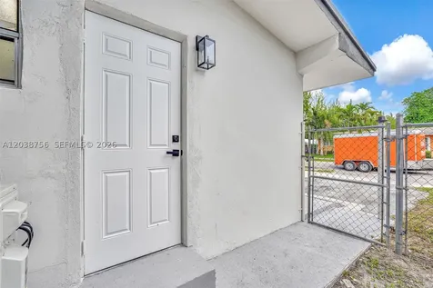 8201 SW 42nd Street Miami FL 33155