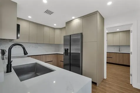 8201 SW 42nd Street Miami FL 33155