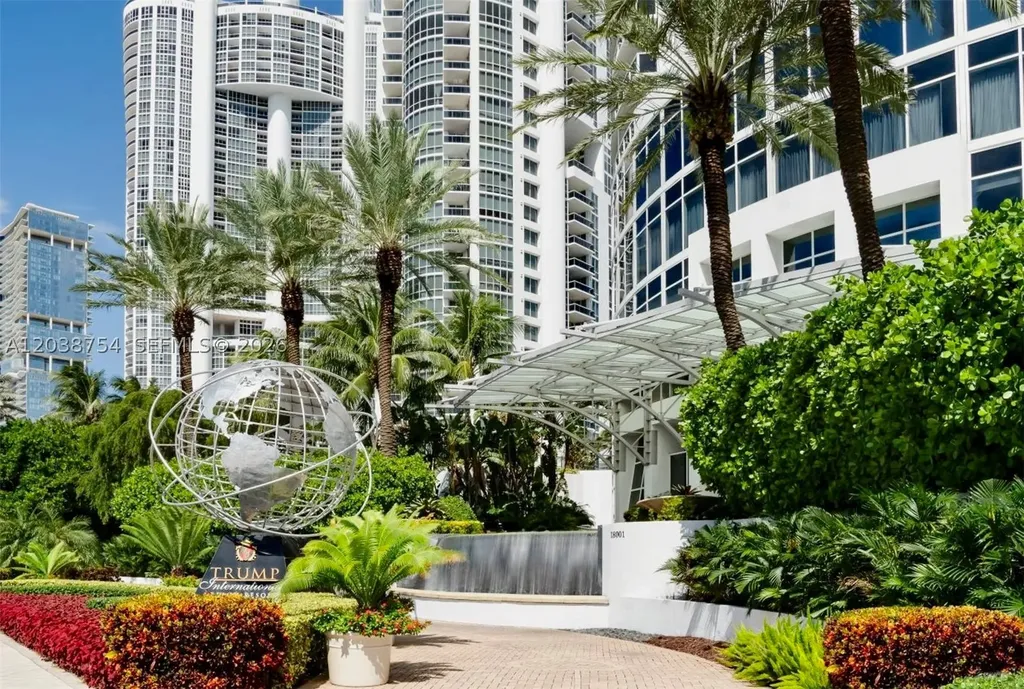 15811 Collins Avenue Sunny Isles Beach FL 33160