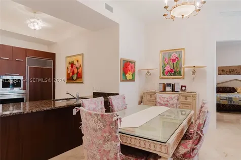 15811 Collins Avenue Sunny Isles Beach FL 33160