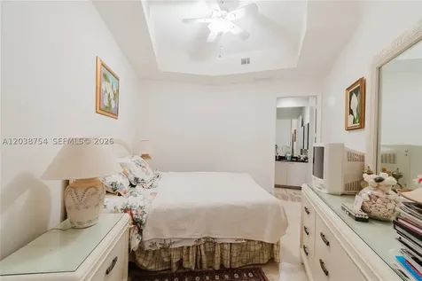 15811 Collins Avenue Sunny Isles Beach FL 33160