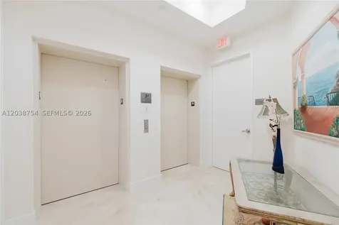 15811 Collins Avenue Sunny Isles Beach FL 33160