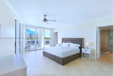 Hallandale Beach FL 33009