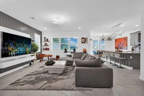 4091 Pelicano Way Deerfield Beach FL 33064