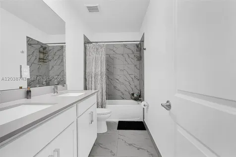 4091 Pelicano Way Deerfield Beach FL 33064