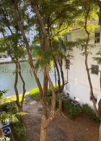 3125 NE 184th Street Aventura FL 33160