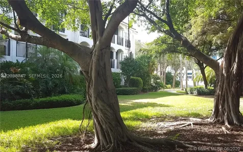 3125 NE 184th Street Aventura FL 33160