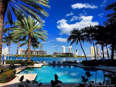 3125 NE 184th Street Aventura FL 33160