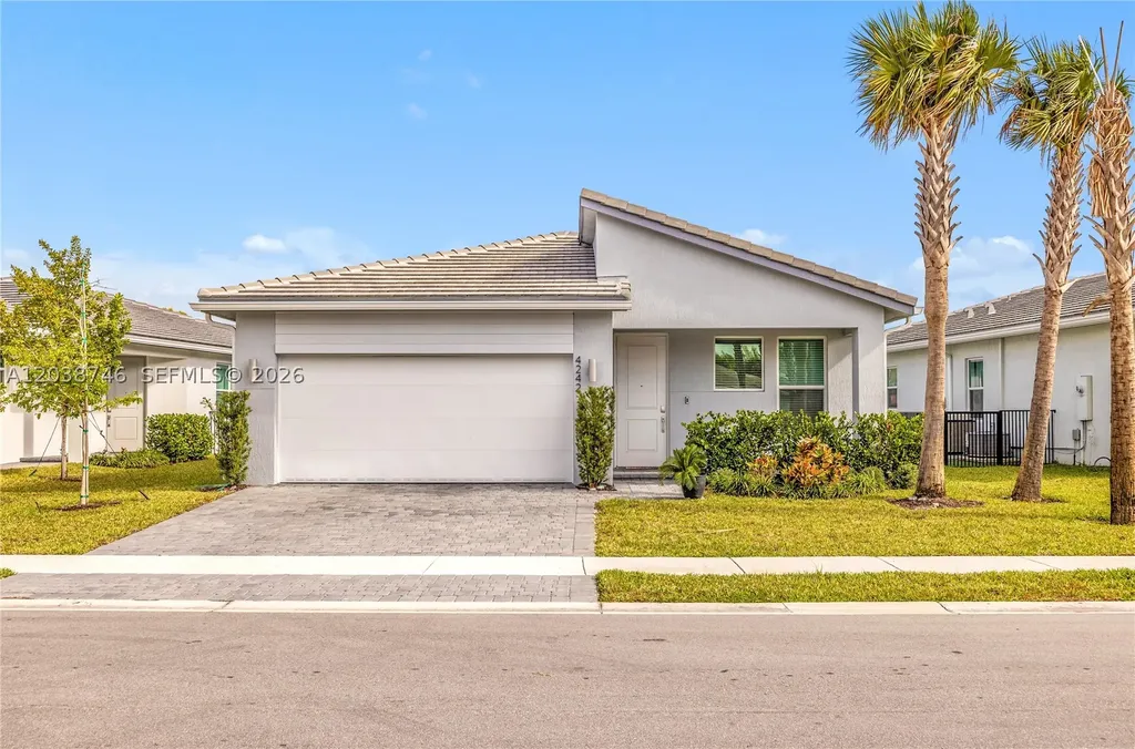 4242 Rosa Drive Deerfield Beach FL 33064
