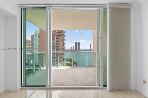 3330 NE 190th Street Aventura FL 33180