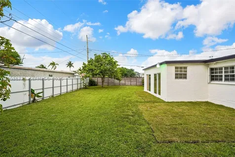 1805 NW 189th Terrace Miami Gardens FL 33056
