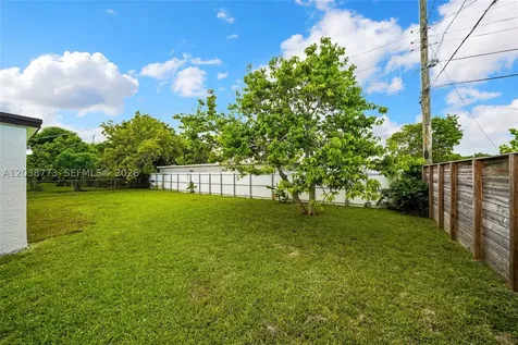 1805 NW 189th Terrace Miami Gardens FL 33056