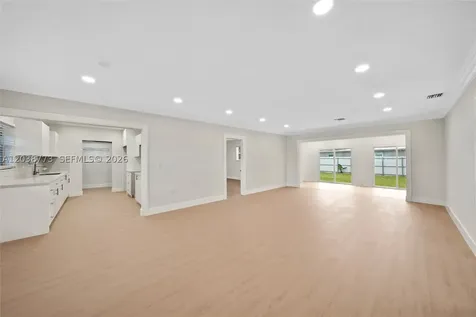 1805 NW 189th Terrace Miami Gardens FL 33056