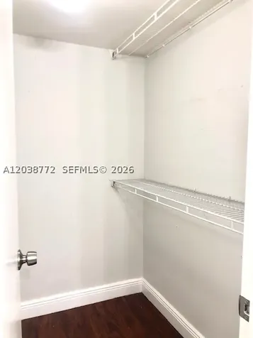 482 NW 165th St Road Miami FL 33169