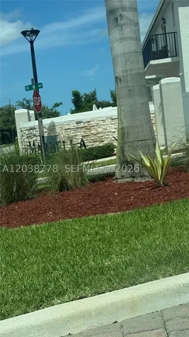 834 SE 16th Court Homestead FL 33034