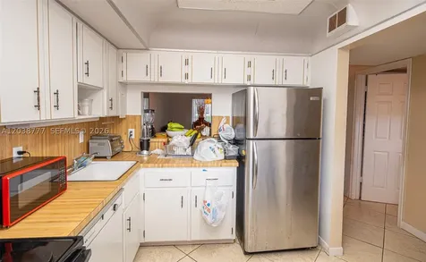 3531 Inverrary Drive Lauderhill FL 33319