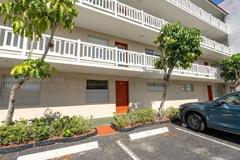 3531 Inverrary Drive Lauderhill FL 33319