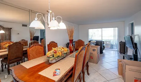 3531 Inverrary Drive Lauderhill FL 33319