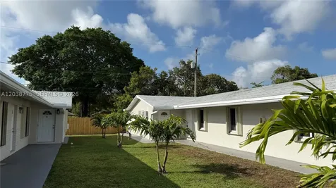 220 NW 12th Street Pompano Beach FL 33060