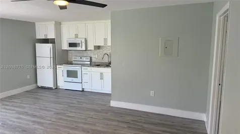 220 NW 12th Street Pompano Beach FL 33060