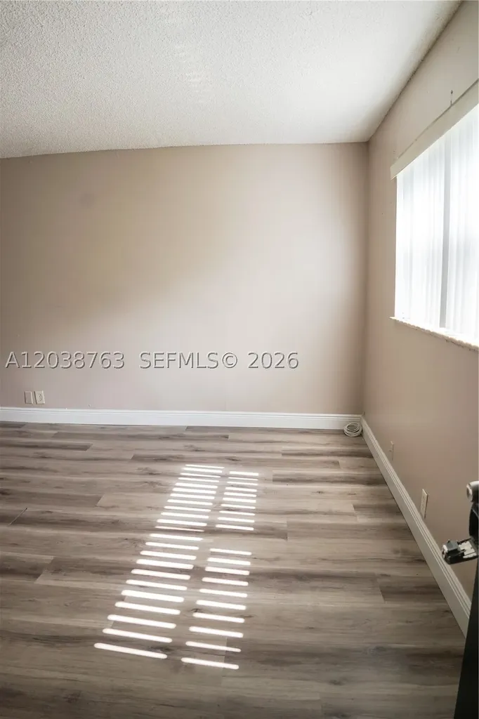 4240 Woodside Drive Coral Springs FL 33065