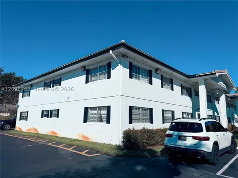 4240 Woodside Drive Coral Springs FL 33065
