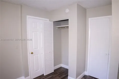 4240 Woodside Drive Coral Springs FL 33065