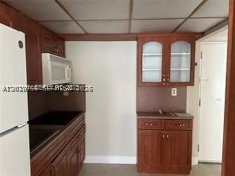 17570 Atlantic Boulevard Sunny Isles Beach FL 33160