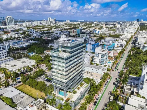 120 Ocean Drive Miami Beach FL 33139