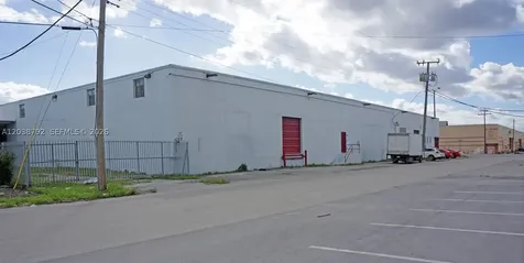 3690 NW 52nd Street Hialeah FL 33142