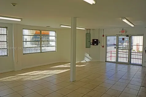 3690 NW 52nd Street Hialeah FL 33142