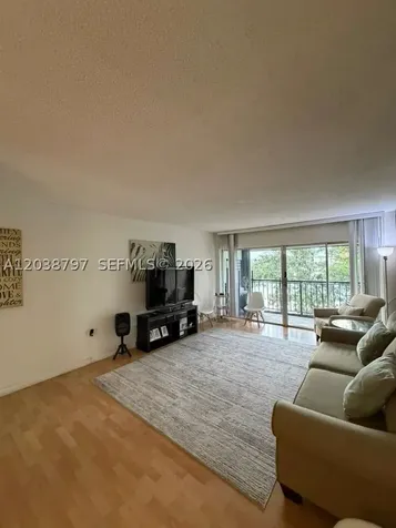 8775 Park Boulevard Miami FL 33172
