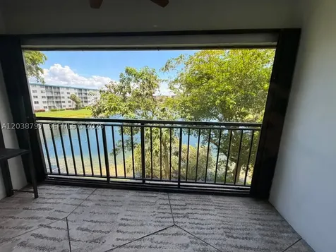 8775 Park Boulevard Miami FL 33172