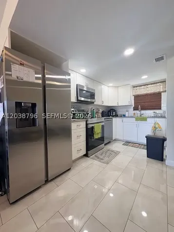 9375 Fontainebleau Boulevard Miami FL 33172